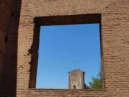 Fenster im Domus Augustana Foto 