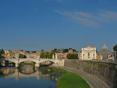 Blick zur Ponte Vittorio Emanuele II Foto 
