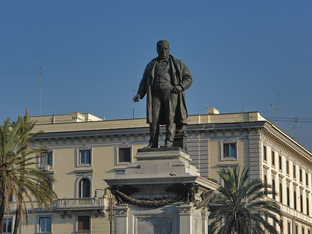 Fotos Camillo Benso Graf von Cavour | Rom