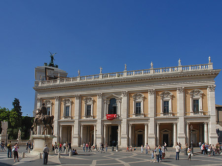 Foto Senatorenpalast am Kapitol