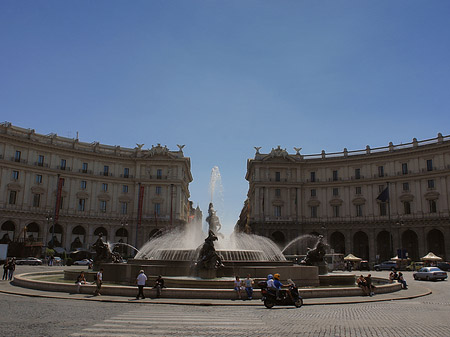 Platz der Republik Fotos