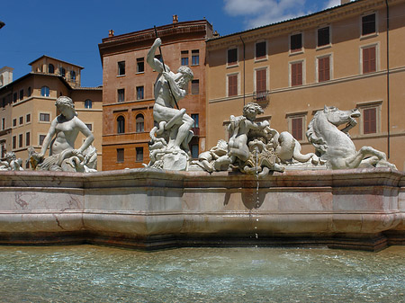 Fotos Neptunbrunnen
