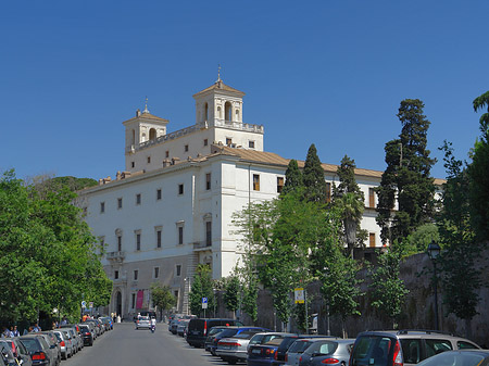 Fotos Villa mit Straße